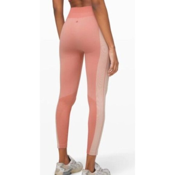 Lululemon Ebb to Train Tight Abstract Pink-sz approx. 6 - Picture 3 of 11